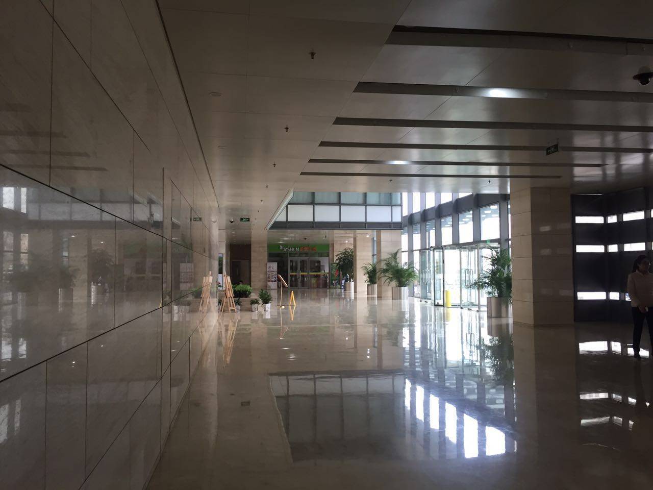 租金泰國際大廈每個(gè)月多錢